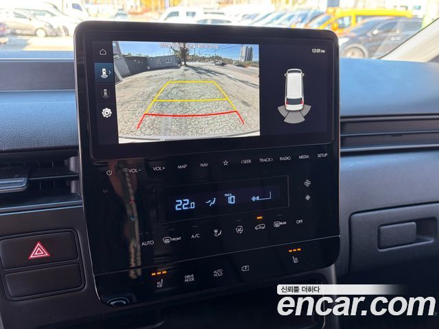 Hyundai Staria 2022 — photo 10