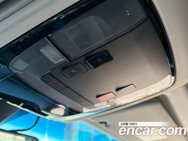Hyundai Staria 2022 — photo 13