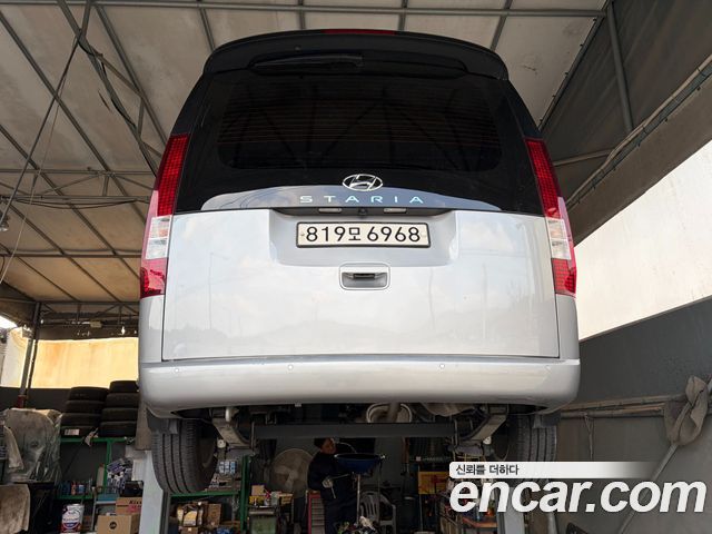 Hyundai Staria 2022 — photo 17