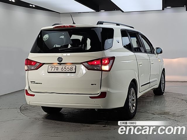 KG Mobility KORANDO 2014 — photo 4