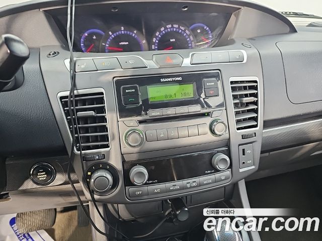KG Mobility KORANDO 2014 — photo 15
