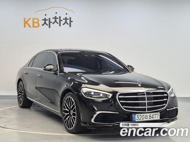 Mercedes-Benz S-Class 2022 — photo 4