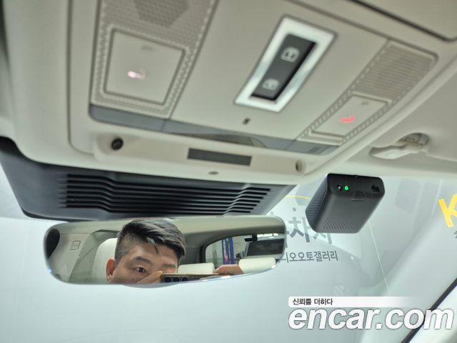 Land Rover Discovery Sport 2021 — photo 11