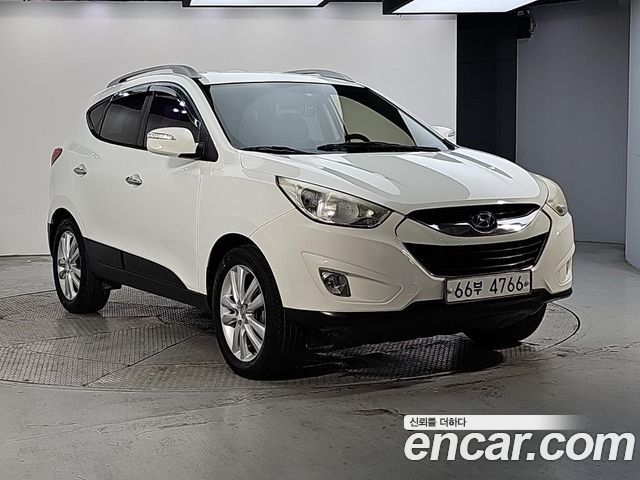 Hyundai Tucson 2010 — photo 2