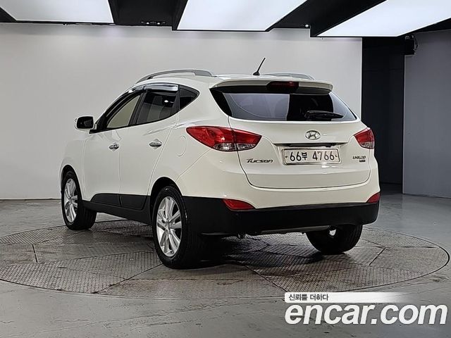 Hyundai Tucson 2010 — photo 3