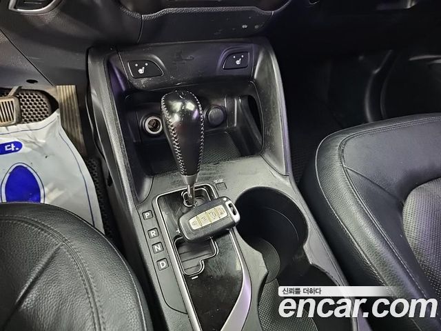 Hyundai Tucson 2010 — photo 8