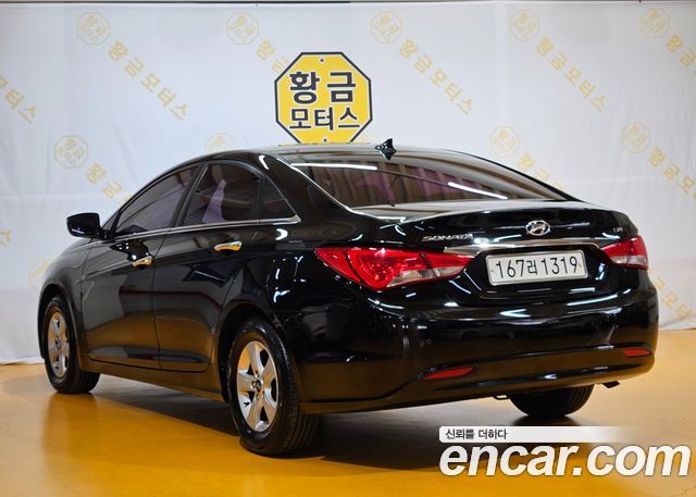 Hyundai Sonata 2014 — photo 4