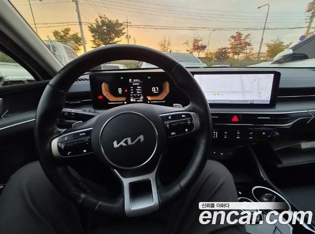 Kia K5 2024 — photo 4