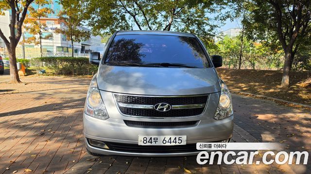 Hyundai Starex 2014 — photo 2