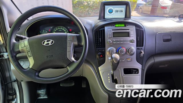 Hyundai Starex 2014 — photo 8
