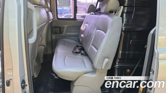 Hyundai Starex 2014 — photo 10