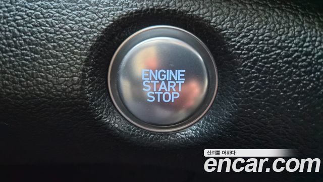 Hyundai Santafe 2023 — photo 11