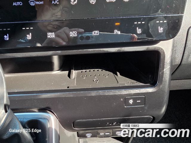 Hyundai Staria 2025 — photo 19