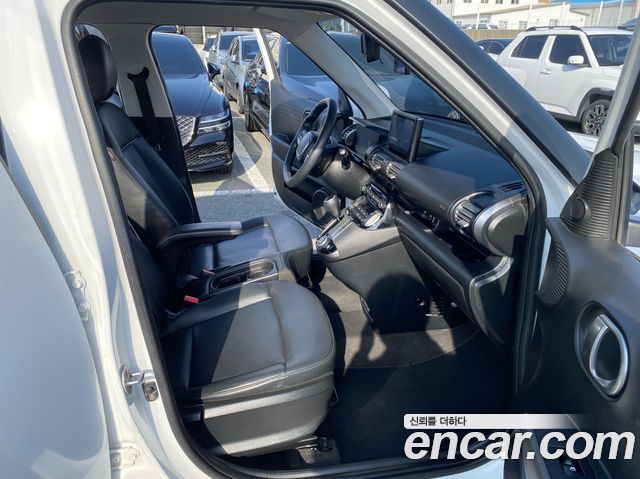 Hyundai Casper 2023 — photo 17