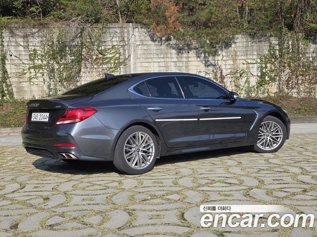 Genesis G70 2019 — photo 3
