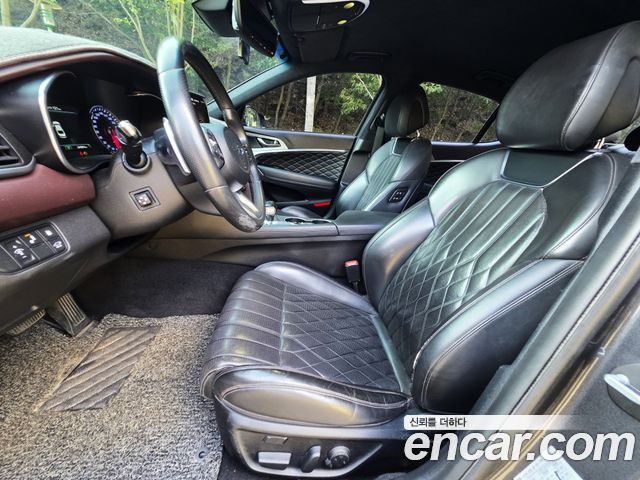 Genesis G70 2019 — photo 9
