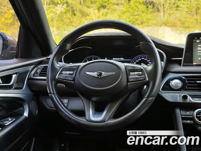 Genesis G70 2019 — photo 12