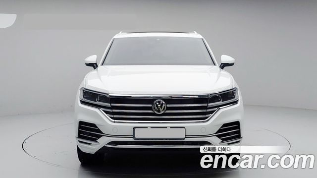 Volkswagen Touareg 2020 — photo 3