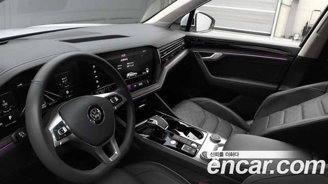Volkswagen Touareg 2020 — photo 10