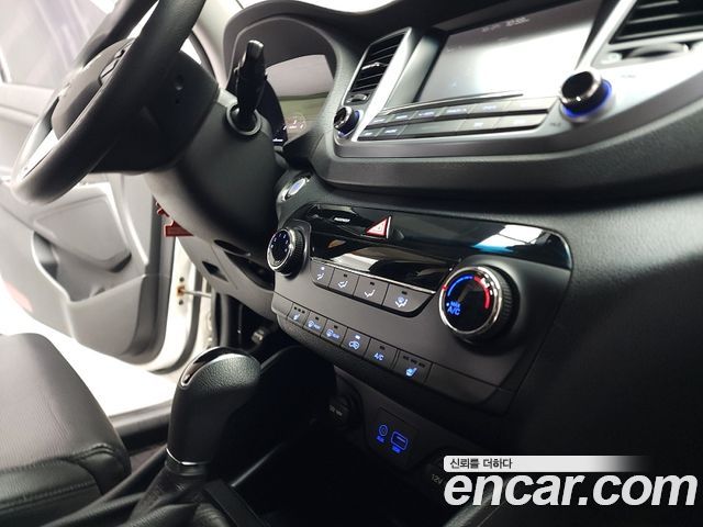 Hyundai Tucson 2016 — photo 14
