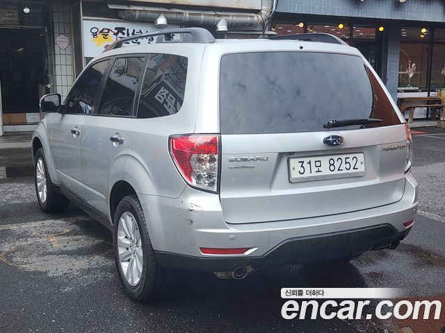 Subaru Forester 2011 — photo 14