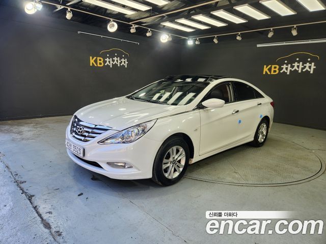 Hyundai Sonata 2010 — photo 2