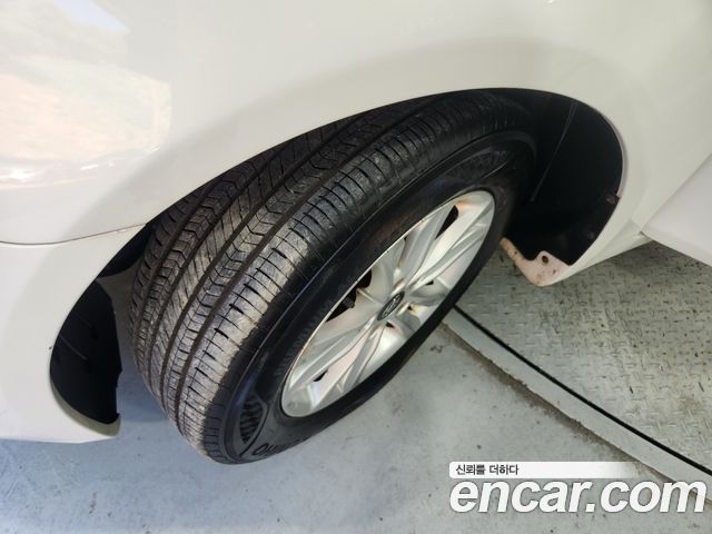 Hyundai Sonata 2010 — photo 20