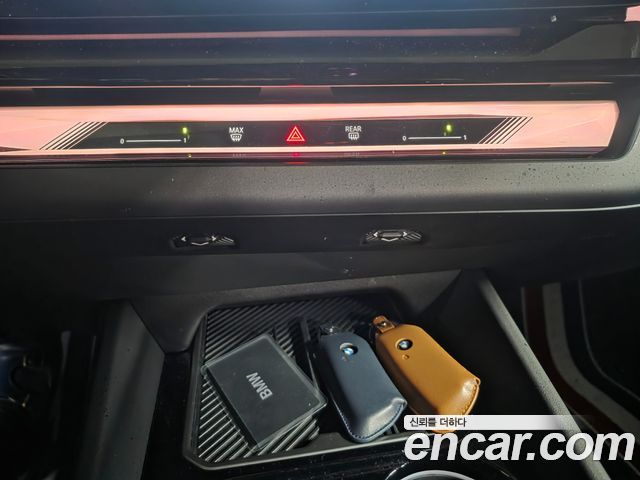 BMW 5-Series 2025 — photo 18