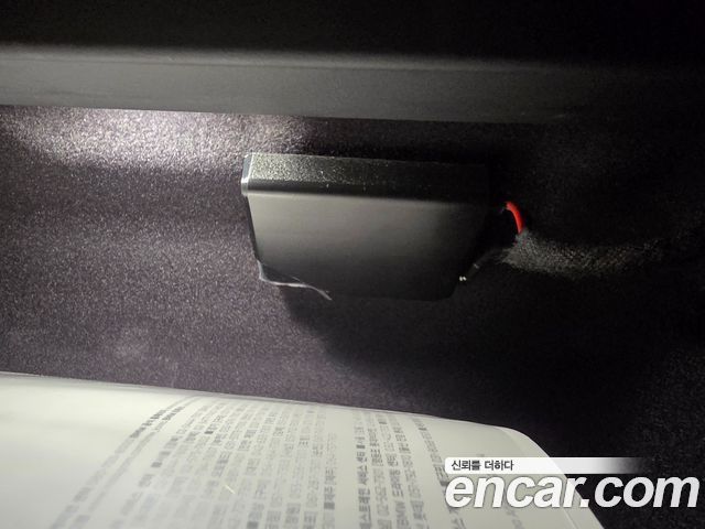BMW 5-Series 2025 — photo 20