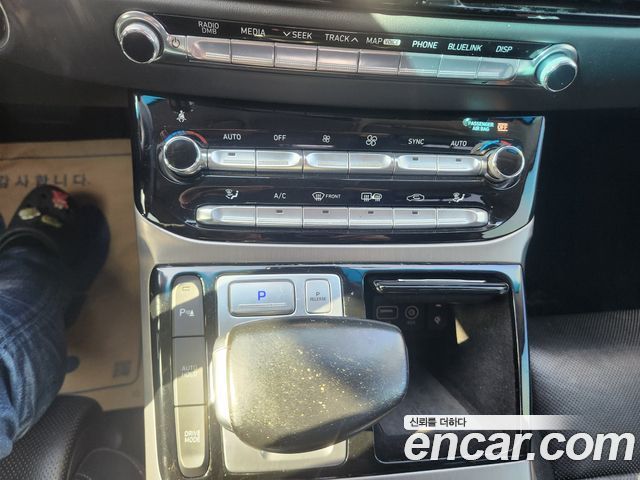 Genesis EQ900 2018 — photo 11