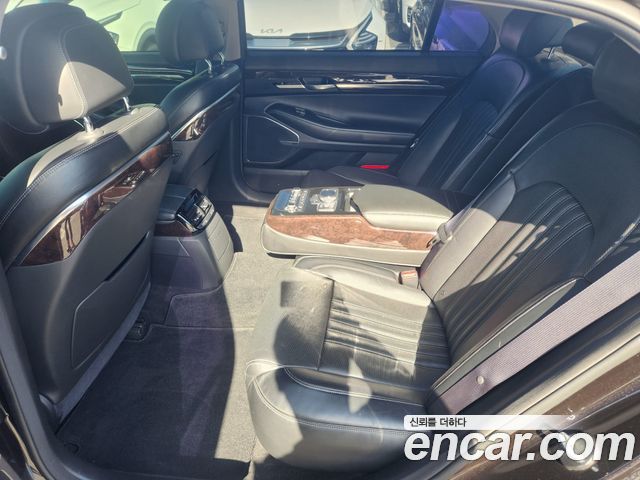 Genesis EQ900 2018 — photo 15
