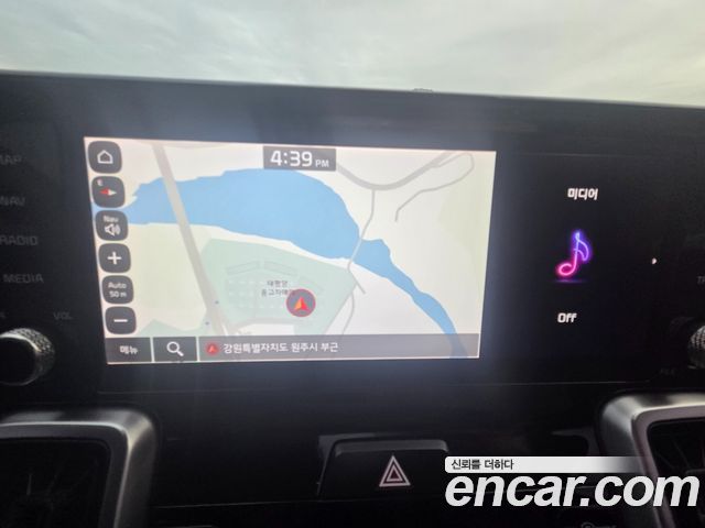 Kia Sorento 2022 — photo 9