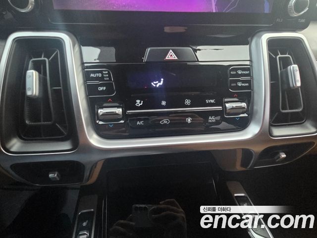 Kia Sorento 2022 — photo 17