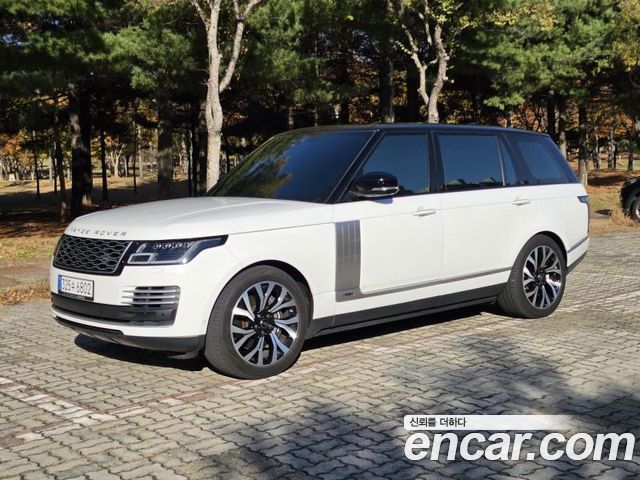 Land Rover Range Rover 2020 — photo 1