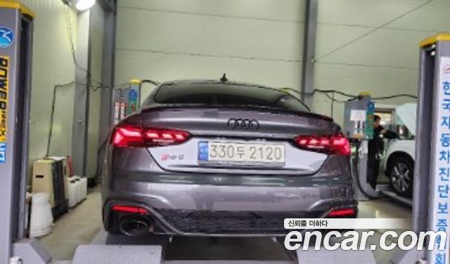 Audi RS5 2021 — photo 2