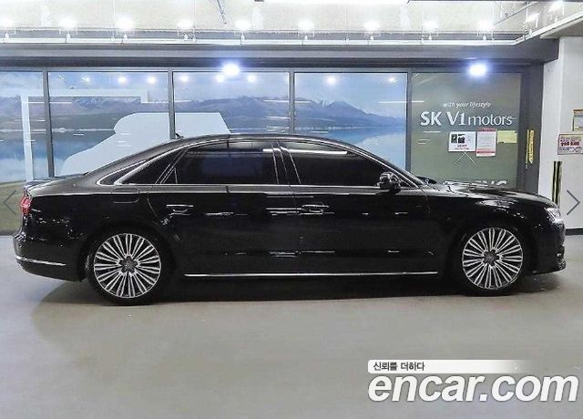 Audi A8 2016 — photo 3