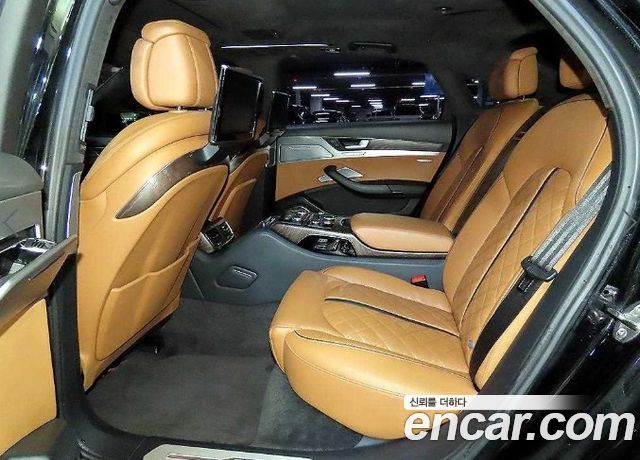 Audi A8 2016 — photo 7