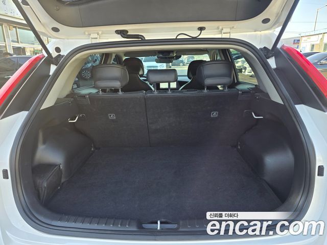 Kia Niro 2023 — photo 7