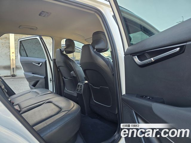 Kia Niro 2023 — photo 18