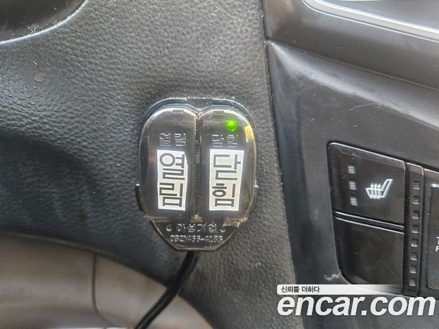 Hyundai Starex 2019 — photo 17