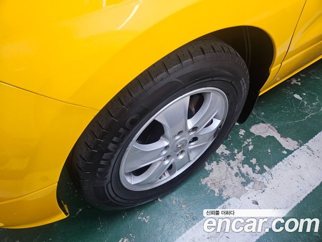 Hyundai Starex 2019 — photo 18