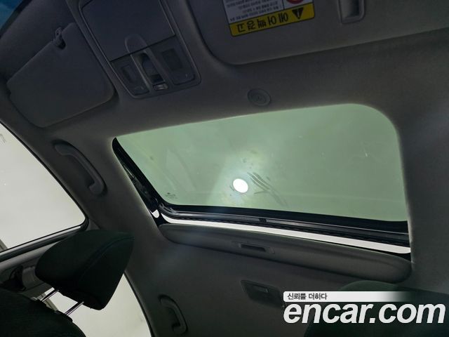 Hyundai AVANTE 2012 — photo 11