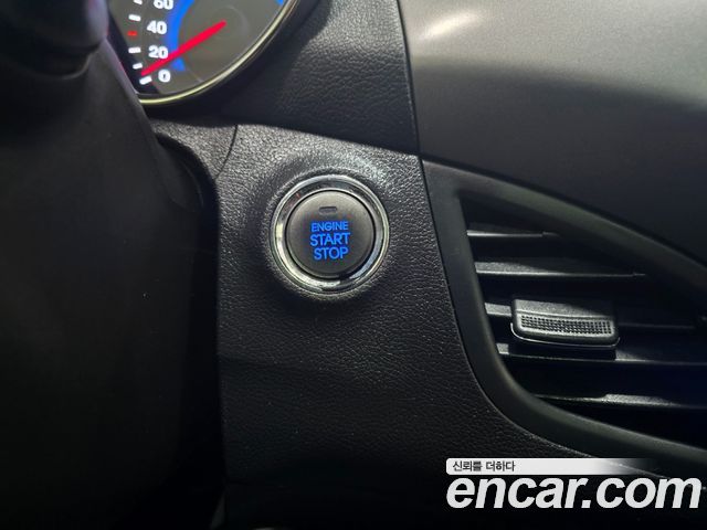 Hyundai AVANTE 2012 — photo 15