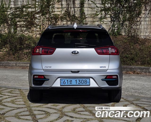 Kia Niro 2020 — photo 4