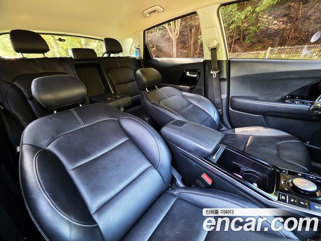 Kia Niro 2020 — photo 12