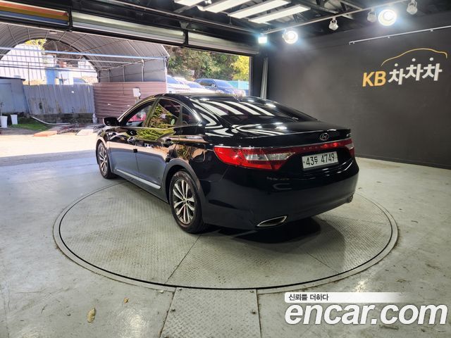 Hyundai Grandeur 2011 — photo 4