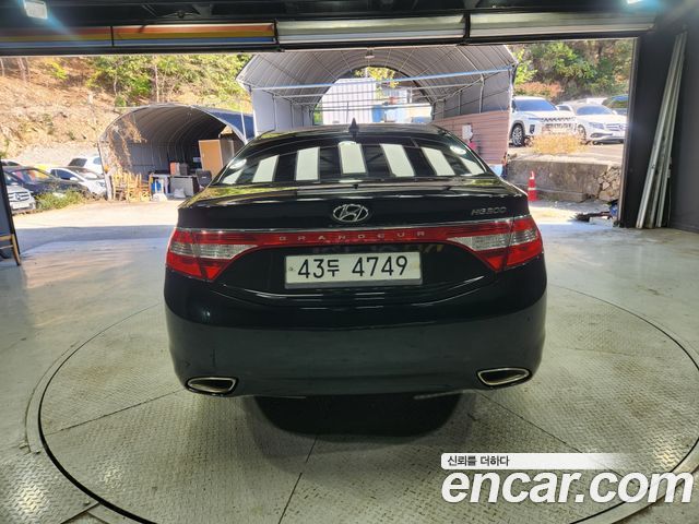 Hyundai Grandeur 2011 — photo 5