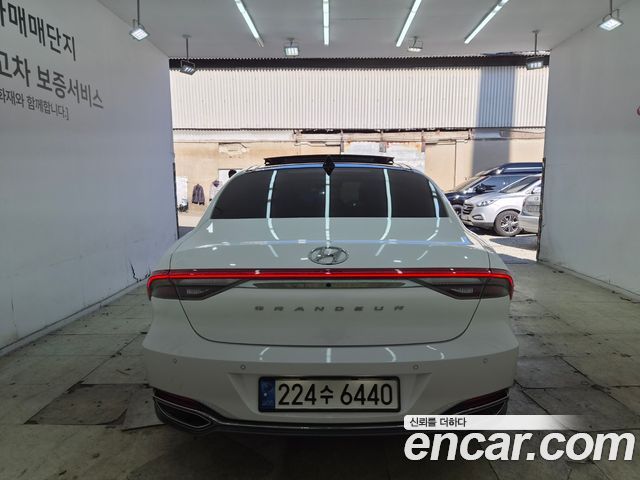 Hyundai Grandeur 2022 — photo 4