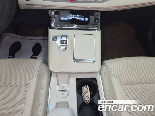Hyundai Grandeur 2022 — photo 12