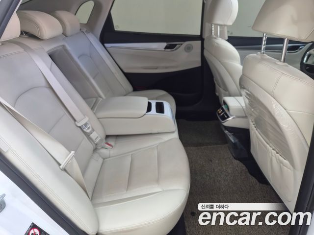 Hyundai Grandeur 2022 — photo 17